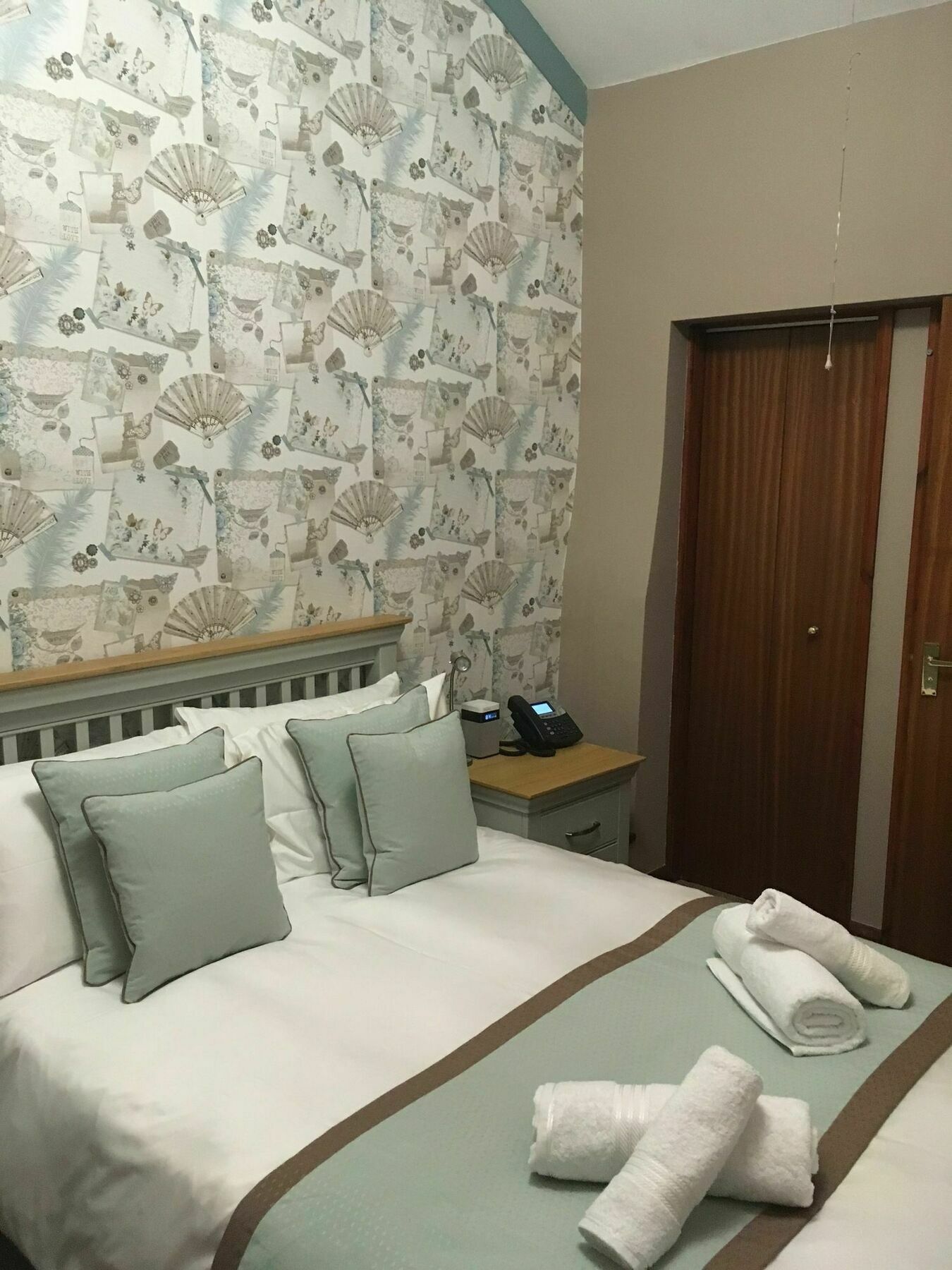 Glenfall House Челтнем Екстер'єр фото